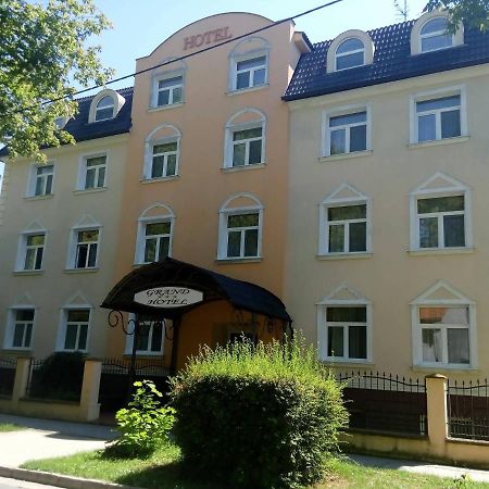 Hotel Grand Nové Zámky Exteriér fotografie